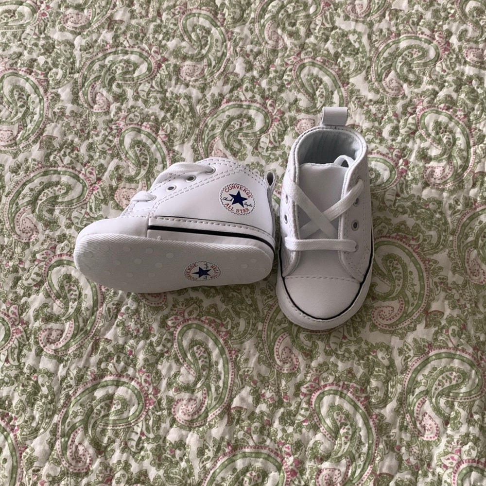 New Baby Converse size 1